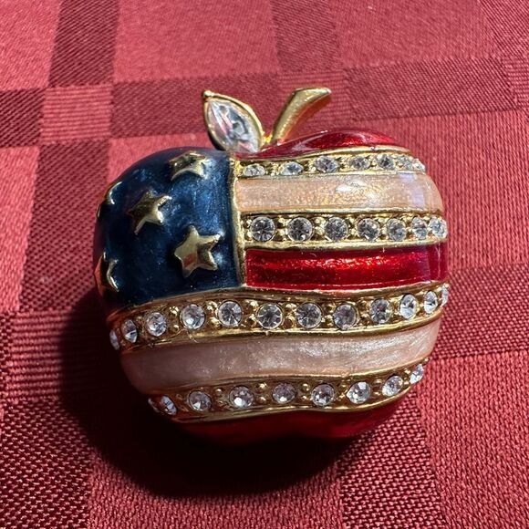 Patriotic Pins Apple & Star lot of 2 - Picture 2 of 7